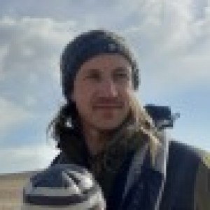 Profile photo of Dan Cossins